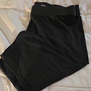 Sonoma Grey Cropped Legging for Casual Comfort